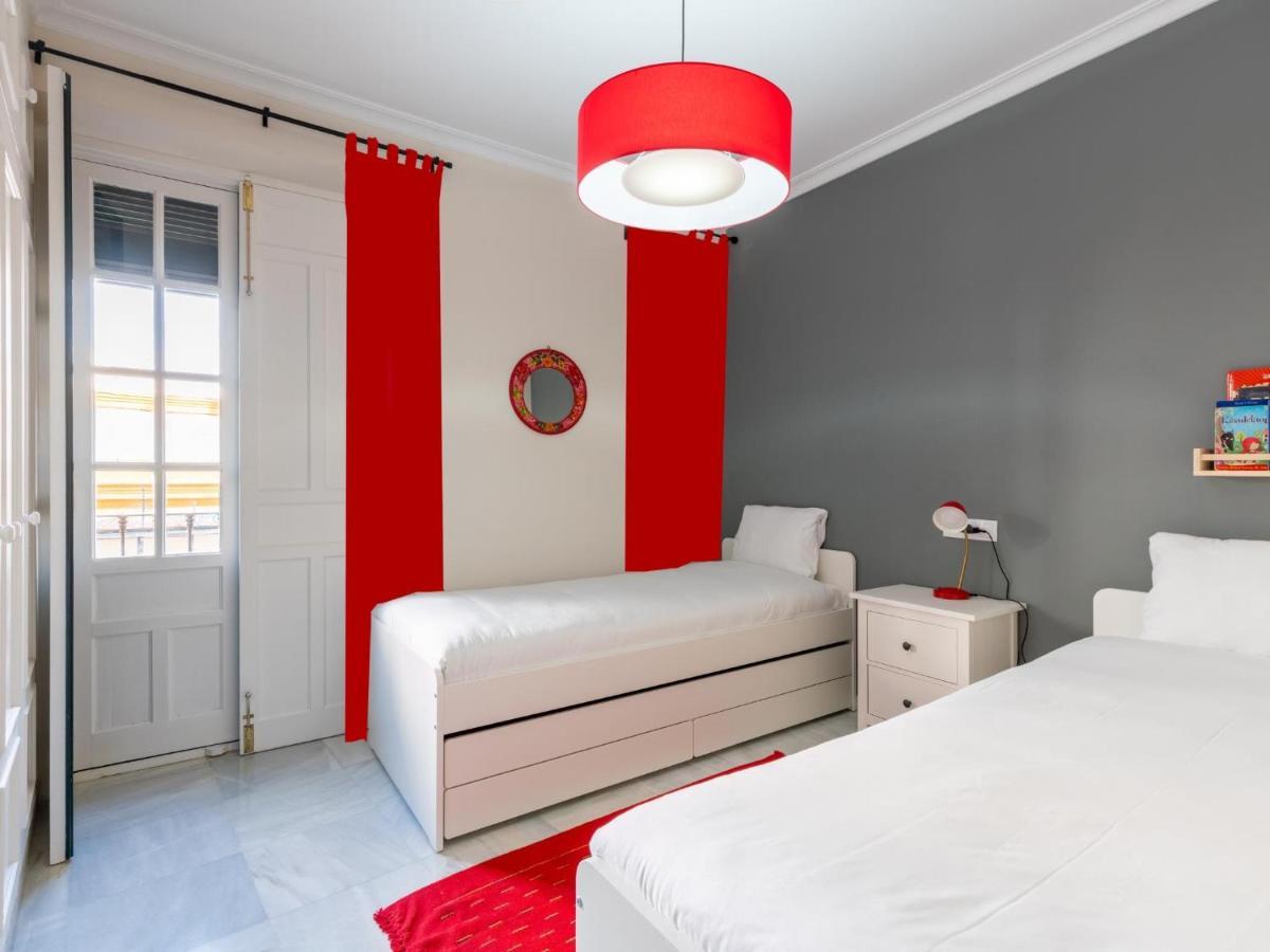סביליה Holi-Rent Penthouse Penuelas מראה חיצוני תמונה