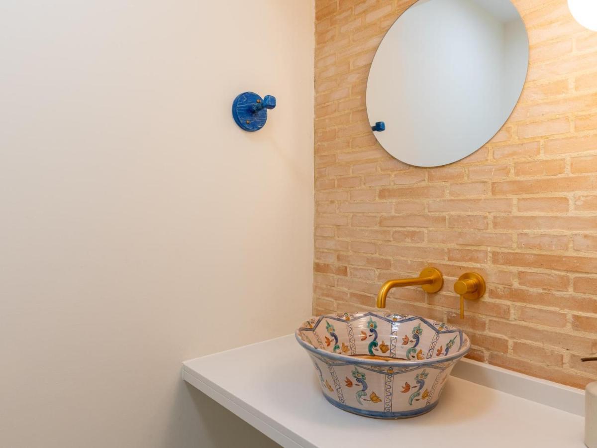סביליה Holi-Rent Penthouse Penuelas מראה חיצוני תמונה