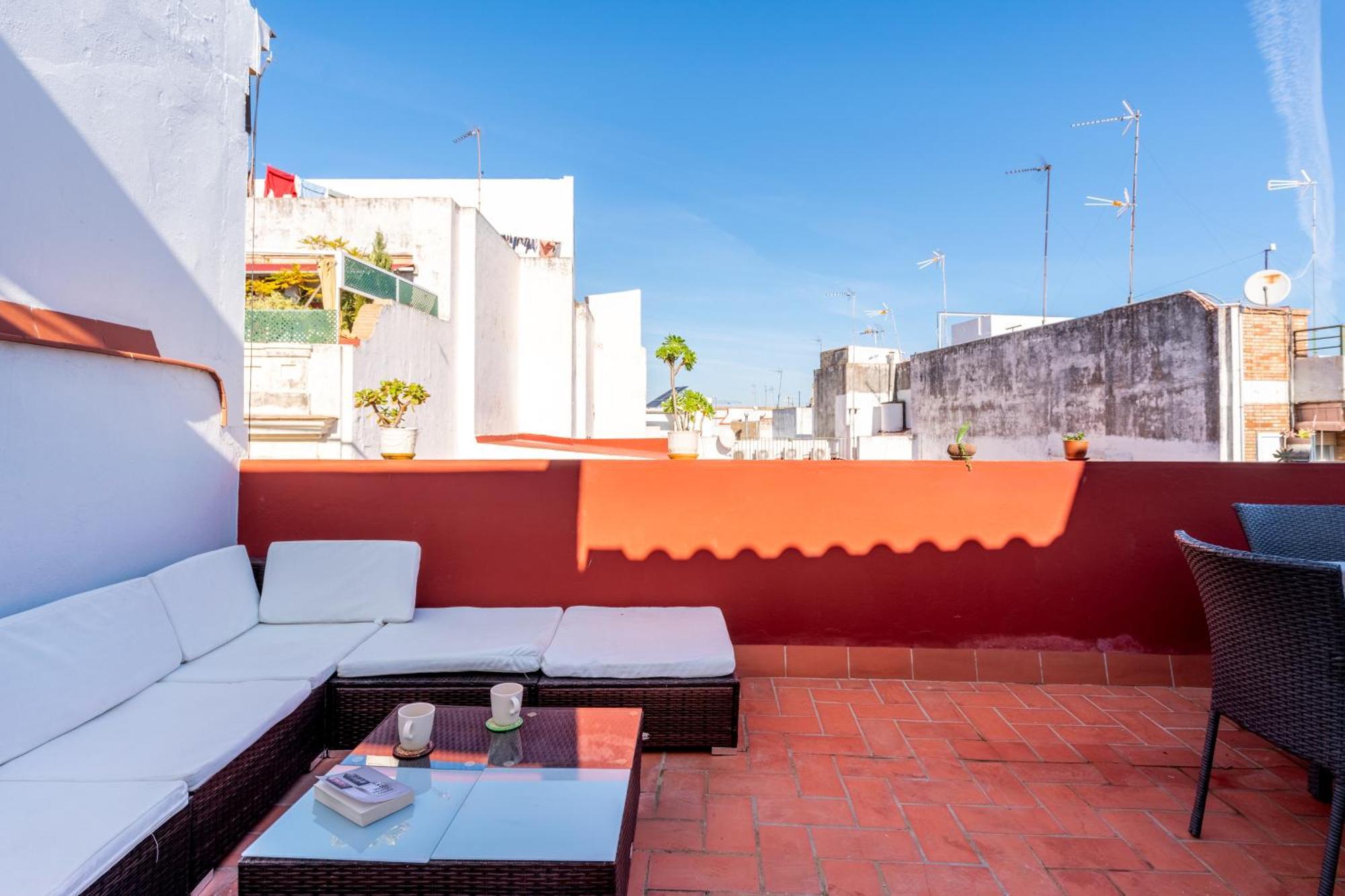 סביליה Holi-Rent Penthouse Penuelas מראה חיצוני תמונה